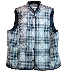 Croft & Barrow women’s Vest size Large Gray /Black plaid sweater jacket snaps